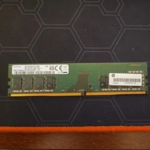 Samsung 8GB (1x8GB) 2666MHz 288-pin UDIMM DDR4 RAM Memory (M378A1K43DB2-CTD)