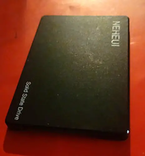 NEHEUI 2TB 2.5in SATA III Internal SSD Solid State Drive, Black