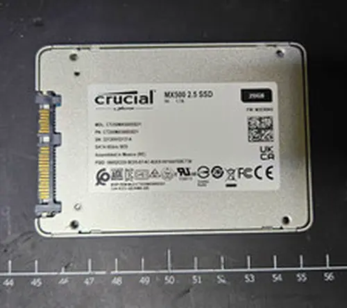 Crucial MX500 250GB 2.5in SATA III Internal SSD Silver CT250MX500SSD1