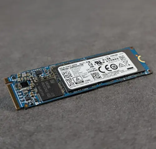 Toshiba XG5 KXG50ZNV512G 256GB M.2 NVMe PCIe Internal SSD Blue