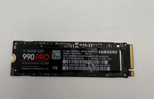 Samsung 990 PRO 2TB PCIe 4.0 NVMe M.2 Internal SSD V-NAND MZ-V9P2T0B 100% health