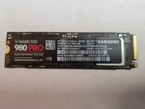 Samsung 980 Pro 1TB Internal M.2 PCle 4.0 NVMe SSD MZ-V8P1T0