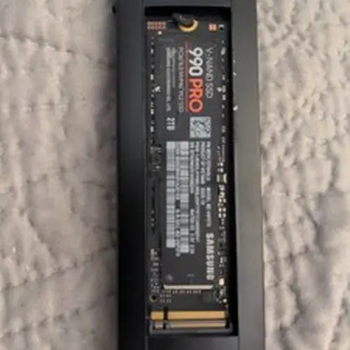 samsung 990 evo plus 2tb nvme m.2 ssd barely