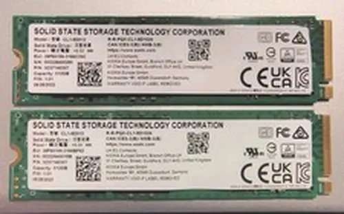 Lot of 2 - SSSTC / KIOXIA CL1-8D512 512GB SSD NVME M.2