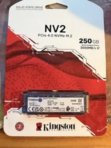 Kingston NV2 250GB M.2 NVMe Internal SSD (SNV2S/250G)