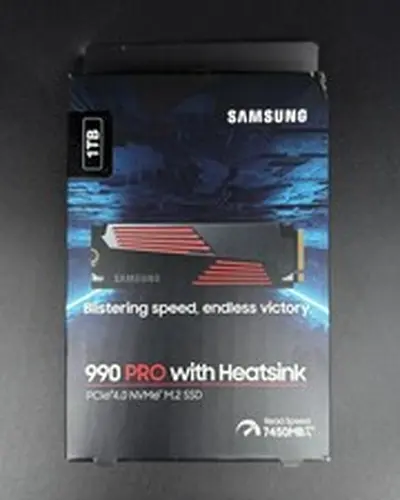 Samsung SSD 990 PRO with Heatsink 1TB, NVMe M.2, Up to 7,450MB/s