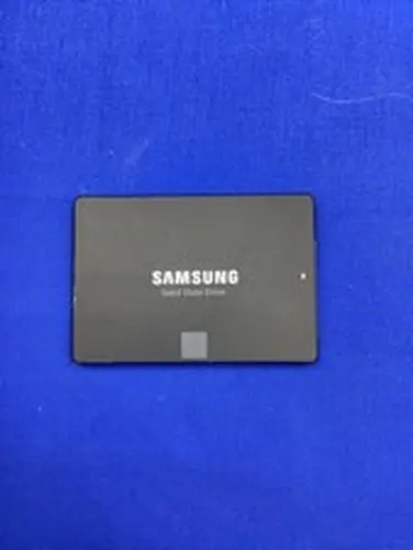 MZ-76E4T0 SAMSUNG 860 EVO 4TB 2.5" SATA III Internal SSD