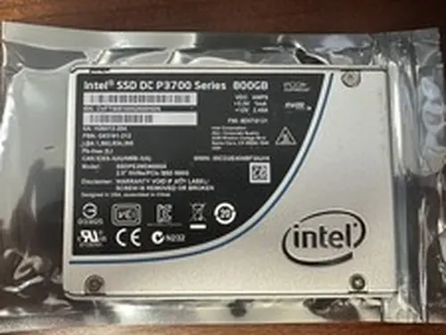 800GB Intel SSD DC P3700 Series SSDPE2MD800G4 2.5" NVMe PCIe 3.0 x4 U.2