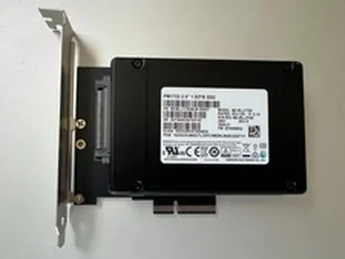 Samsung PM1733 1.92TB PCIe Gen4 X4 NVMe 2.5'' U.2 SSD MZ-WLJ1T90