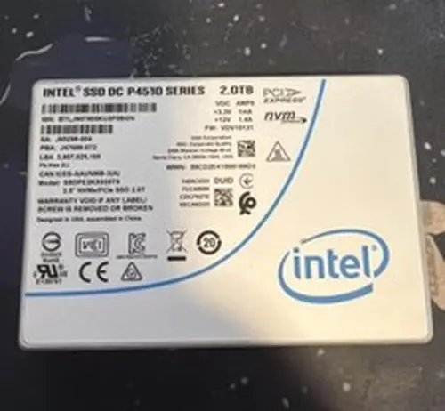 Intel P4510 2TB SSD 2.5" U.2 PCIe Gen3 x4 NVMe SSDPE2KX020T8
