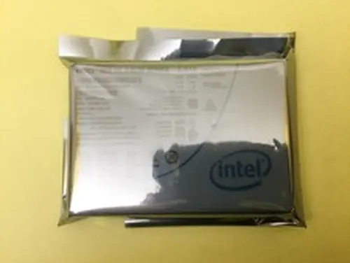 Intel DC P4510 Series 2TB NVME PCIe U.2.5in SSD SSDPE2KX020T8 New