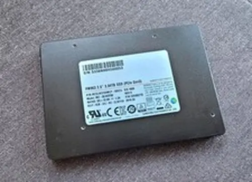 MZ-QLW3T80 Samsung PM963 Series 3.84TB PCIe NVMe U.2.5" SSD MZQLW3T8HMLP