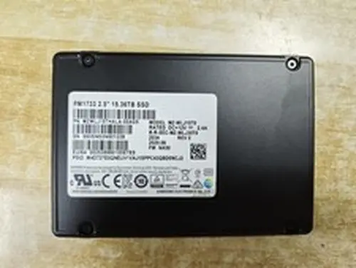 Samsung PM1733 15.36TB SSD 2.5" NVME U.2 PCIE 3.0 MZ-WLJ15T0 MZWLJ15THALA-00AG5