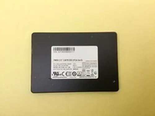 Samsung PM963 Series 3.84TB PCIe NVMe U.2.5" SSD MZ-QLW3T80