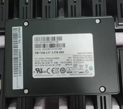 Samsung PM1725b 3.2TB SSD 2.5" U.2 PCIE 3.0 NVME MZ-WLL3T2B MZWLL3T2HAJQ-00005