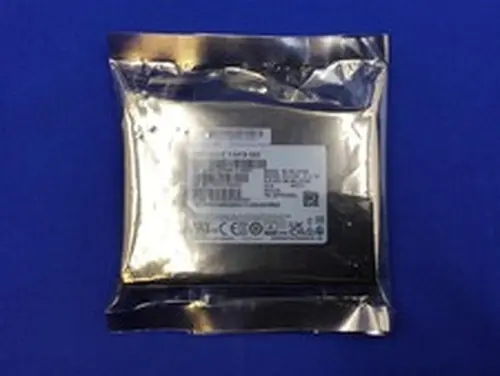 MZ-WLJ3T80 Samsung PM1733 MZWLJ3T8HBLS 3.84TB PCIe NVME Gen4 U.2.5in SSD