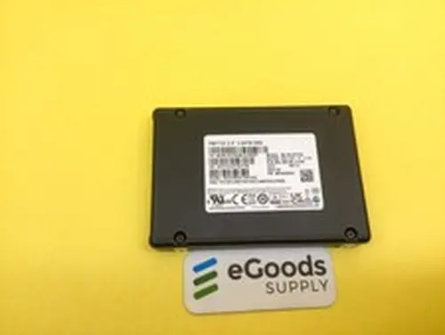 Samsung PM1733 3.84TB PCIe4.0 NVME U.2.5in SSD MZ-WLR3T80