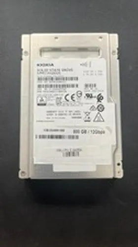 Kioxia/Toshiba PM5 KPM51VUG800G 800GB SAS 12Gb/s SSD