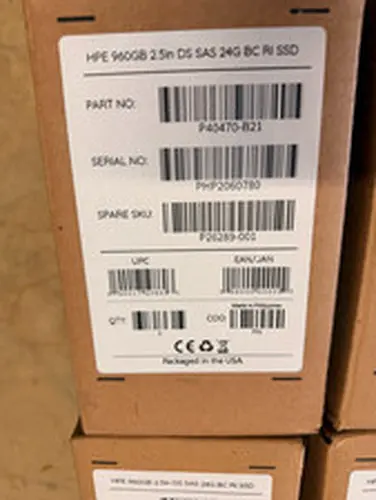 HPE 960GB 2.5in SAS 24G BC RI Internal SSD P40470-B21 / P26289-001
