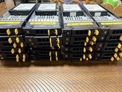 LOT 24x HPE 3PAR PM1643 3.84TB SAS SSD P02434-003 P02435-009 520B Wiped