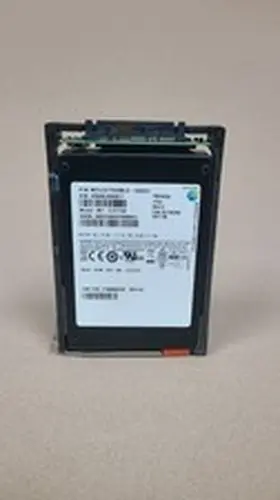 Samsung PM 1633a MZ-ILS7T60 2.5" 7.68TB 12Gbps SAS SSD Drive MZILS7T6HMLS-000C3
