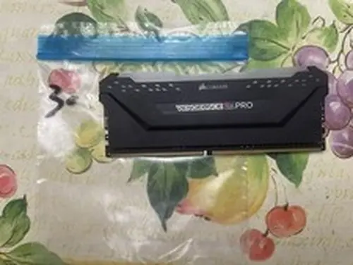 Corsair Vengeance RGB Pro 8GB DDR4 RAM Stick And