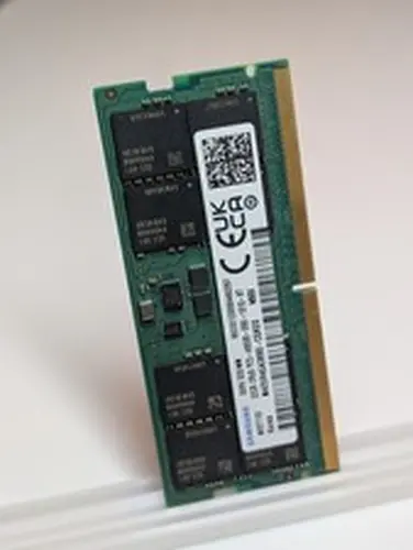 Samsung 32GB 1x32GB DDR5 4800 SO-DIMM CL40 Laptop Memory M425R4GA3BB0-CQK0D