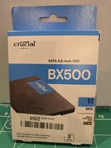 Crucial BX500 1TB 3D NAND SATA 2.5Inch Up to 540MBs Internal SSD CT1000BX500SSD1