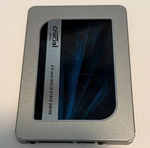 Crucial MX500 250GB 2.5" SATA III Internal SSD 3D NAND CT250MX500SSD1