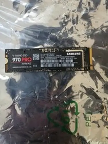 Samsung 970 Pro 1TB PCIe M.2 Internal Solid State Drive (SSD)