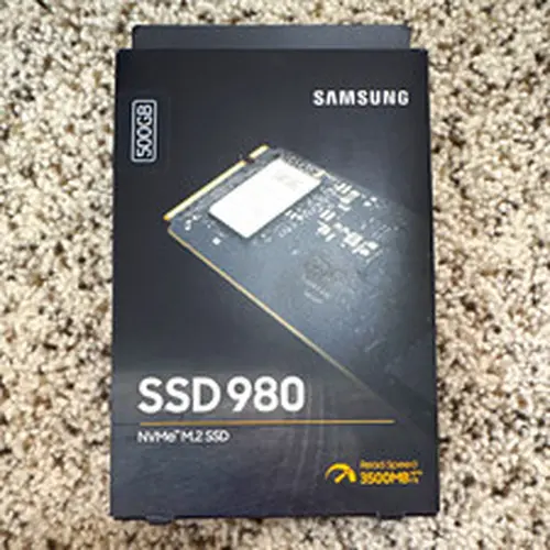 Samsung SSD 980 500GB NVMe M.2 Internal SSD 3500MB/s Read Speed