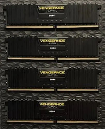 Corsair Vengeance LPX 64GB (4x16 GB) DDR4 RAM 3000MHz CL16 XMP 2.0 PC Memory