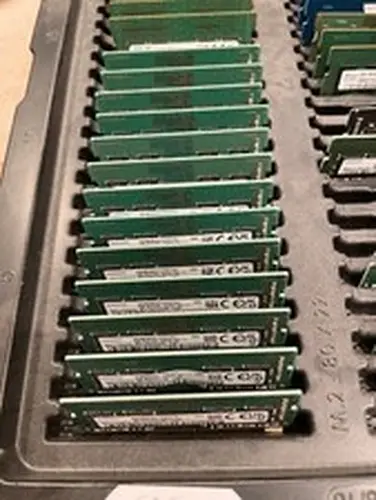 LOT of 10 - 8GB DDR4 RAM Sodimm Laptop Memory - Samsung Kingston and Ramexel