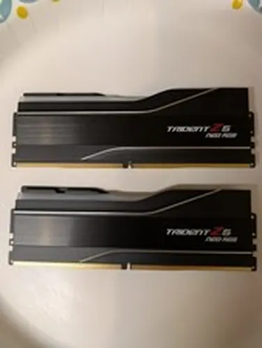G.SKILL Trident Z5 Neo RGB 32GB (2 x 16GB) PC5-48000 (DDR5-6000) CL30-38-38-96