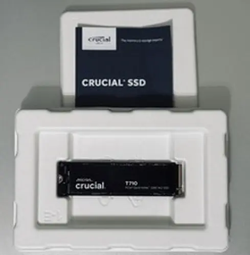 Crucial T710 1TB NVMe M.2 2280 Internal SSD PCIe Gen 5.0 Up to 14,900MB/s