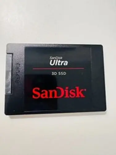 SANDISK ULTRA 3D NAND 1TB SSD SATA III 6 GB/S 2.5" /7 (SDSSDH3-1T02)