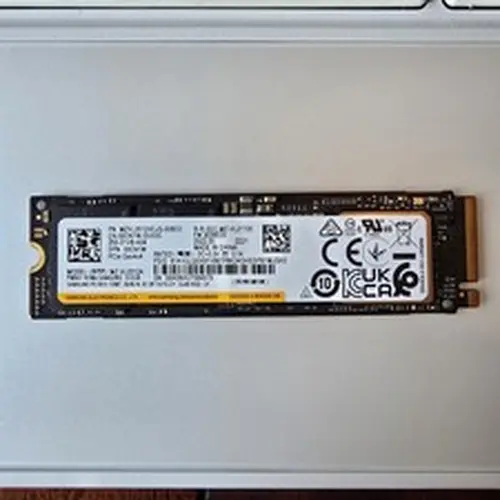 Samsung PM9A1(OEM 980 Pro) 512GB M.2 NVMe SSD MZ-VL25120A PCIe Gen4 x4