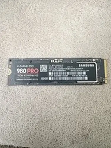 Samsung 980 PRO 500GB NVMe M.2 PCIe 4.0 SSD MZ-V8P500 100% Health 135hrs