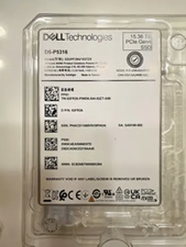 Dell D5-P5316 15.36TB 2.5" PCIe Gen4 NVMe Internal SSD Silver