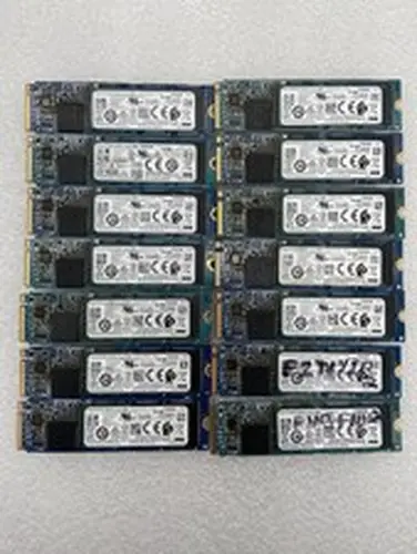 Toshiba 256GB M.2 NVMe PCIe Internal SSD KXG50ZNV256G - Lot of 14