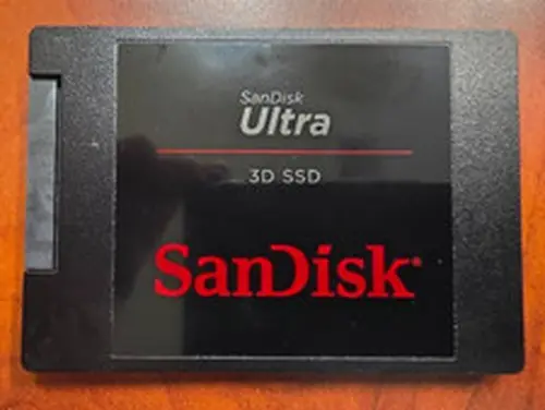 SanDisk Ultra 3D 1TB 2.5" SATA SSD (SDSSDH3-1T02) 100%/103 Hours
