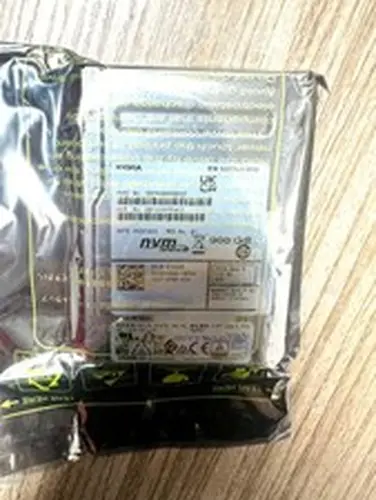 KCD6XLUL960G KIOXIA 960GB U.2 NVMe 2.5" PCIe Gen 4 0742H5 SDFSU86DEB02T SSD