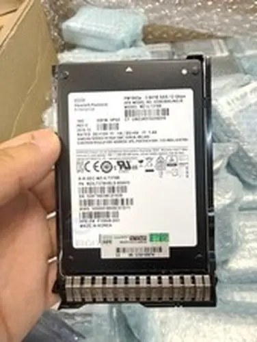 HPE MZ‑ILT3T8B PM1643a 3.84TB SAS 12Gbps 2.5" SFF SSD P15848‑003 P19907-B21 100%