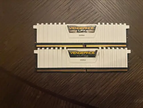 Corsair Vengeance LPX 16GB (2x8GB) RAM DDR4 3000MHz CMK16GX4M2B3000C15W