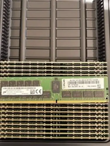 MICRON 32GB 2RX4 PC4-2933Y DDR4 SERVER MEMORY MTA36ASF4G72PZ-2G9E2