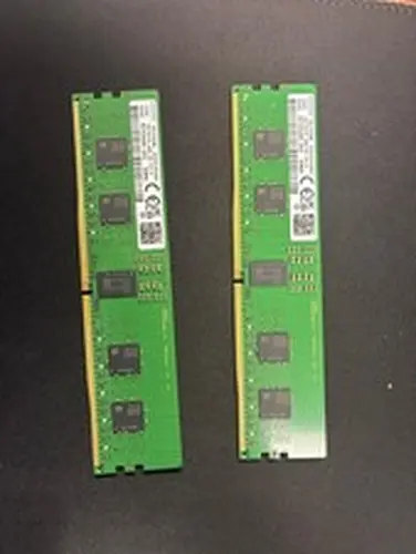 Samsung 32GB (16GB x 2) DDR5 4800B M321R2GA3BB6-CQKEG Server RAM