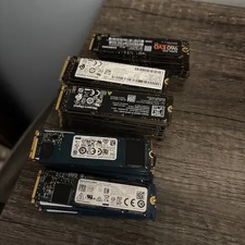 Samsung 960 EVO 250GB Internal Western Digital M.2 NVME SSD