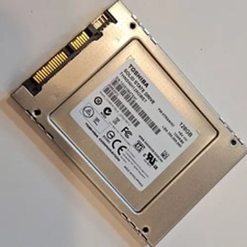 Toshiba 2.5" Internal SSD 128 GB SATA III (6Gb/s) THNSNH128GBST * *