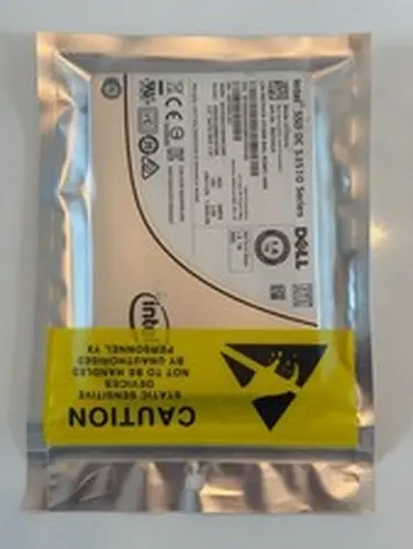 Dell 1.6 TB 0DTH1X SSD SATA 2.5”, 71% write endurance remaining.