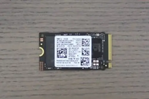 Samsung PM9C1a - 512GB SSD M.2 2242 NVME PCIe Gen4x4 - MZ-AL8512B - MZAL8512HDLU